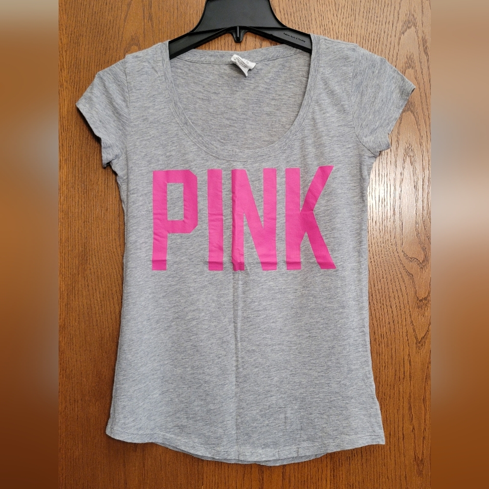PINK Victoria's Secret by Victoria's Secret Gray Tee with Hot Pink Logo
